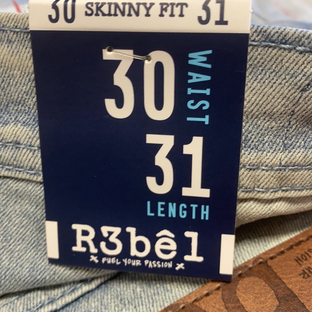 Jeans - Picture 8 of 10